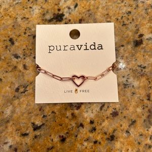 Pura Vida heart bracelet